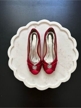 Women's Michael Angelo Red Wedge Heels Size 7M ~ 1.5 inches